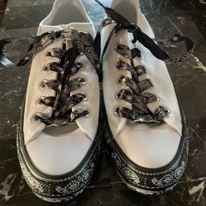 Converse x Miley Cyrus